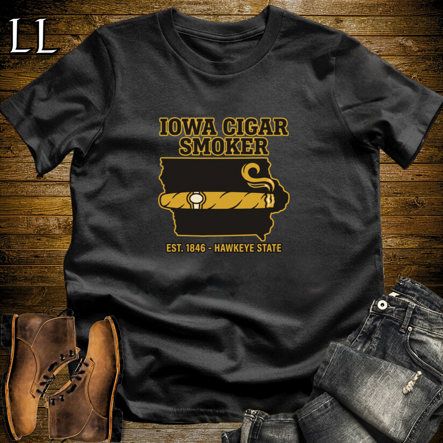 Iowa Cigar Smoker T-Shirt Black | Iowa Cigar Lover Gift