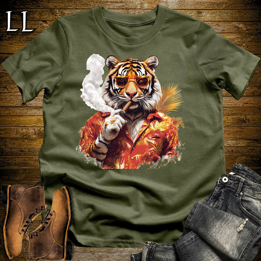 Poker Lion Military Green | Party Animal Tee