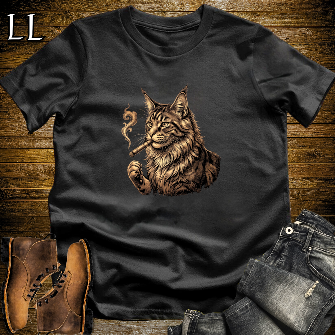 Vintage Cigar Maine Coon T-Shirt Black | Cat Lover Gift Tee
