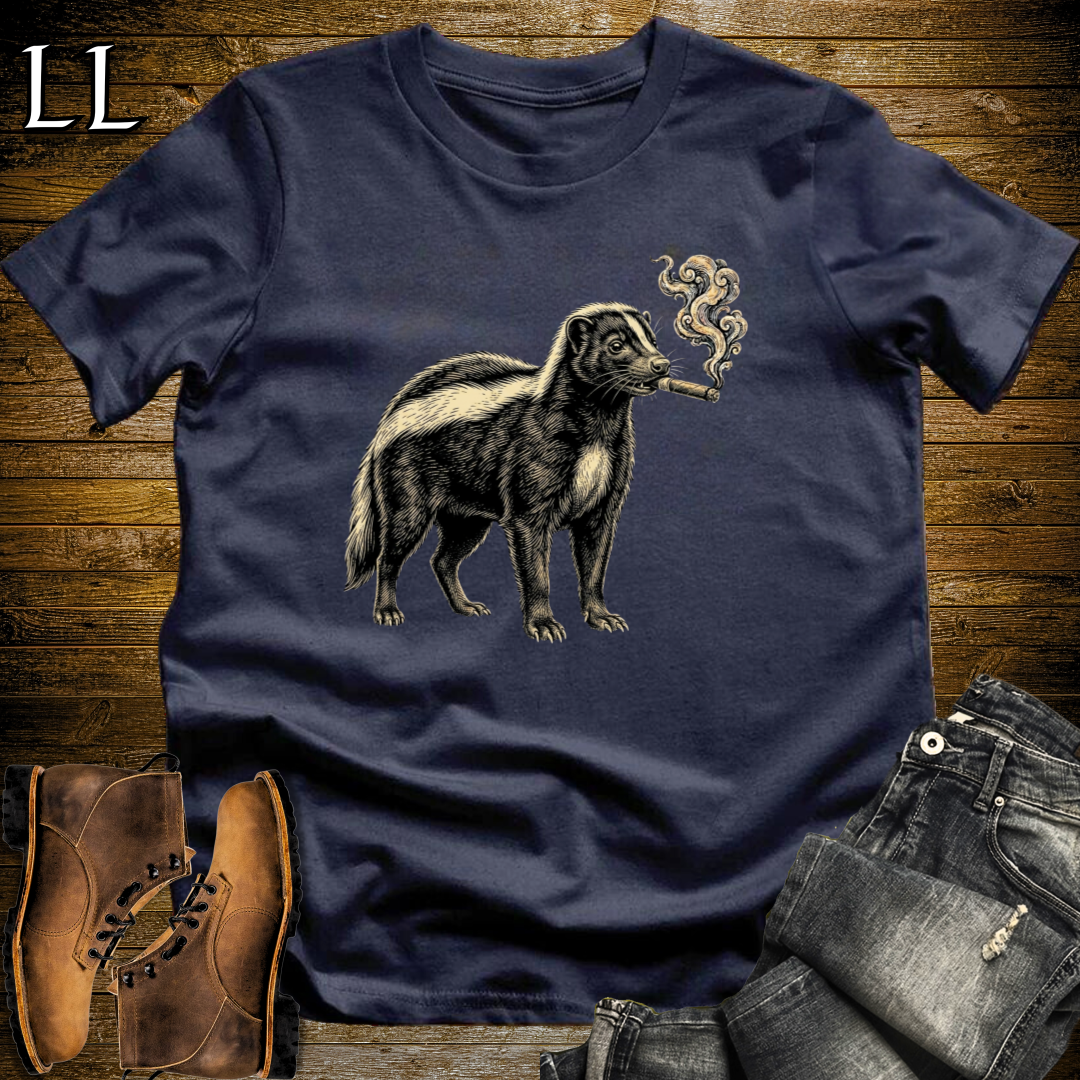 Vintage Cigar Skunk T-Shirt Navy | Cigar Skunk Animal Tee
