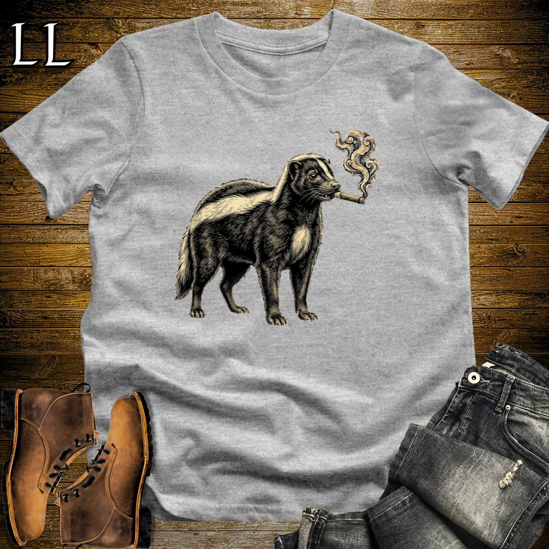 Vintage Cigar Skunk T-Shirt Sport Grey | Cigar Skunk Animal Tee
